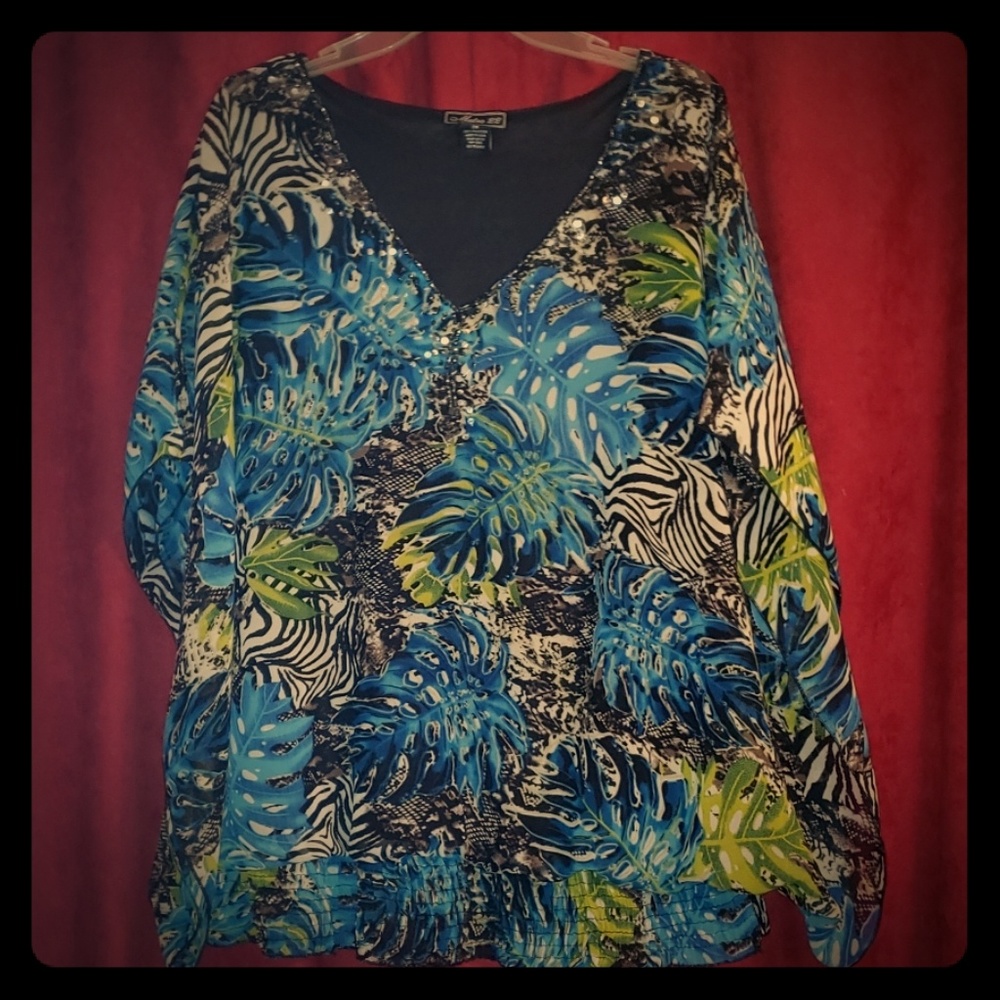 Metro22 Blouse
